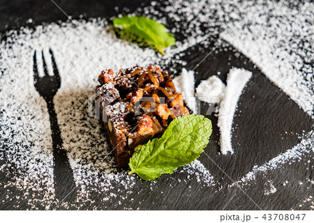 brownie with mint brownie with mint 43708047