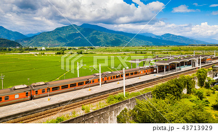 台湾 花蓮 電車 43713929
