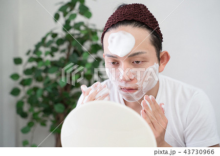 男性スキンケア 43730966
