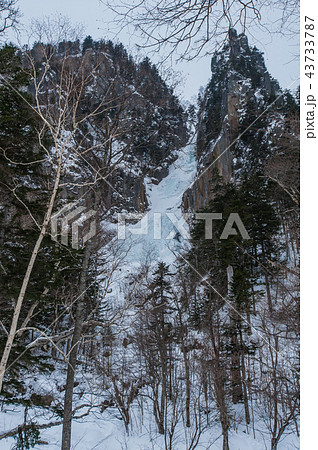 北海道 寒い 冷たい 43733787