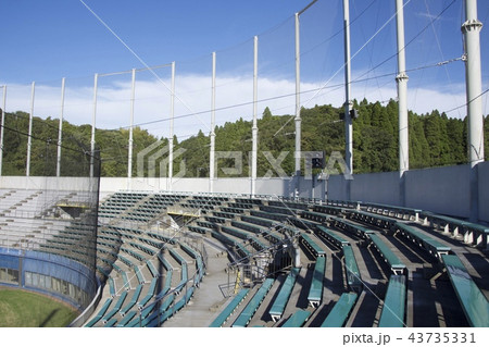 野球場 観客席 青空の写真素材