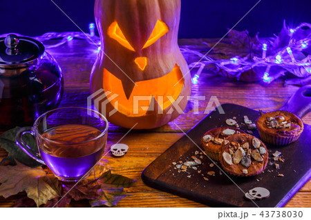 Halloween photo table with pumpkin, biscuits, maple leaves, 43738030