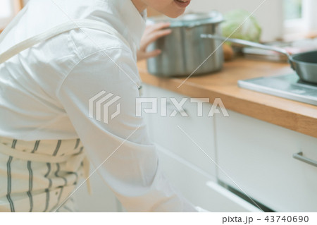 Housework Housework 43740690