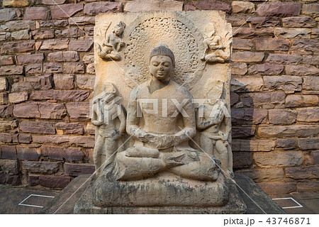 Sanchi Stupa, Ancient buddhist building, India 43746871