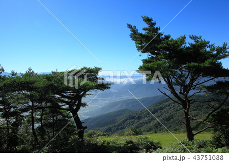 山並みと雲海 43751088