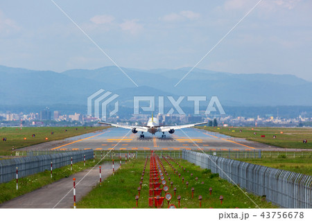 旭川空港　着陸 43756678