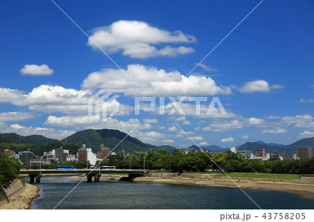 広島市 43758205