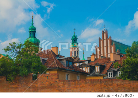 Warsaw Old Town buildings and churchs Warsaw Old Town buildings and churchs 43759007
