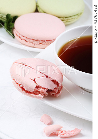 Macaroons and coffee Macaroons and coffee 43765423