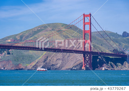 Golden Gate bridge 43770267