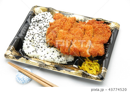 チキンカツ弁当 43774520