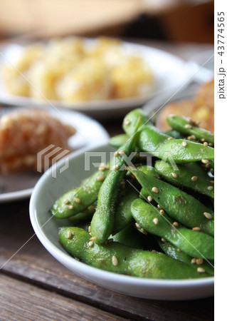 枝豆のごま油炒めとその他おかず 枝豆のごま油炒めとその他おかず 43774565
