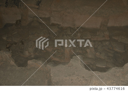 中国　西安　兵馬俑　秦始皇帝陵 43774616