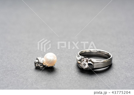 結婚 挙式 贈り物 43775204