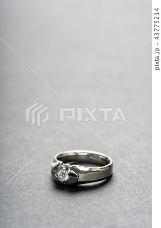 結婚 挙式 贈り物 43775214