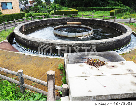 六郷湧水群・円型分水工 43778003