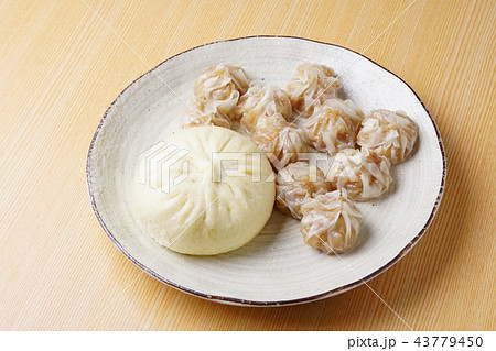 肉まん シューマイ 43779450
