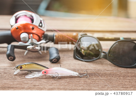 Fishing tackle - Baitcasting Reel, hooks and lures Fishing tackle - Baitcasting Reel, hooks and lures 43780917