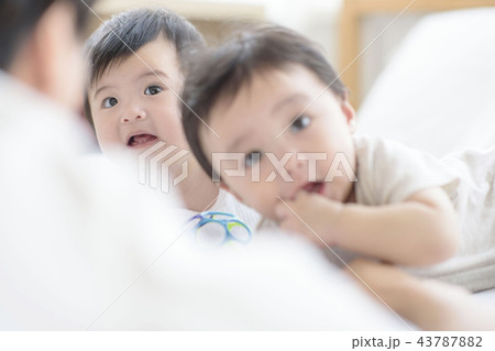 家族 ファミリー 20代 43787882