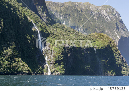 Milford sound 43789123