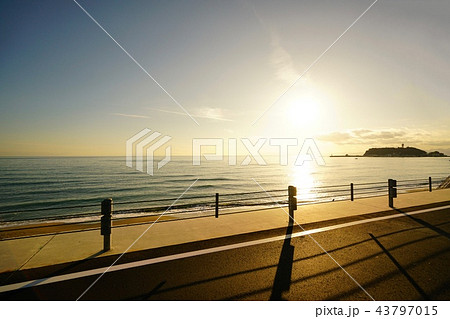 江ノ島の夕焼け 江ノ島の夕焼け 43797015