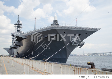 護衛艦「いずも」 43798015