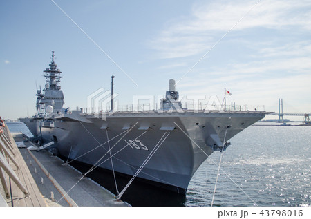 護衛艦「いずも」 43798016