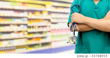 Surgeon doctor at hospital. 43798054