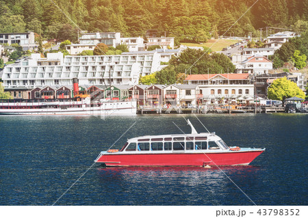 Lakefront of Queenstown City, New Zealand 43798352