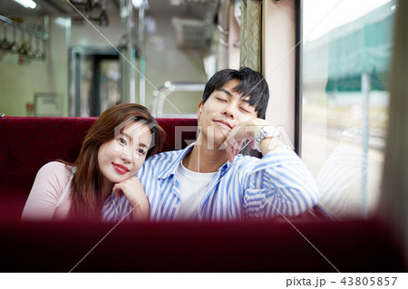 韓国人 旅行 休憩 43805857