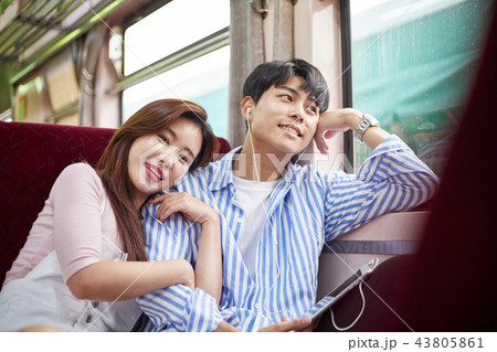 韓国人 旅行 休憩 43805861