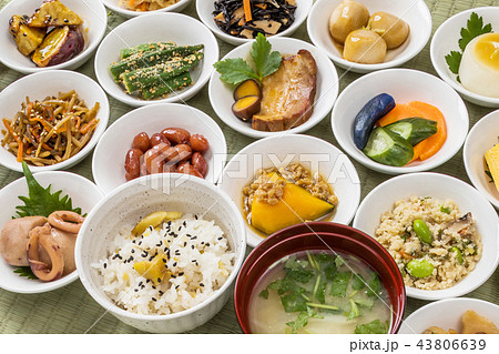 おかずいろいろ　Side dishes of rice japanese food 43806639