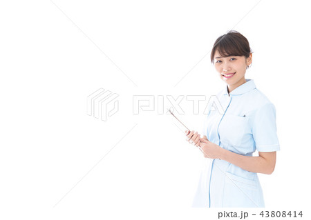 若い看護師 43808414