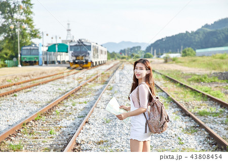 韓国人 旅行 大学生 43808454