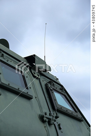 軽装甲機動車　コマツ製　装甲車　窓 43809745