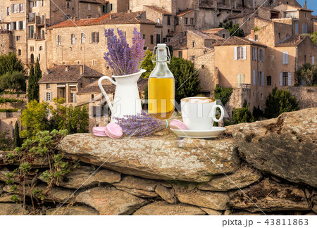 Lavender still life in Gordes village, Provence Lavender still life in Gordes village, Provence 43811863