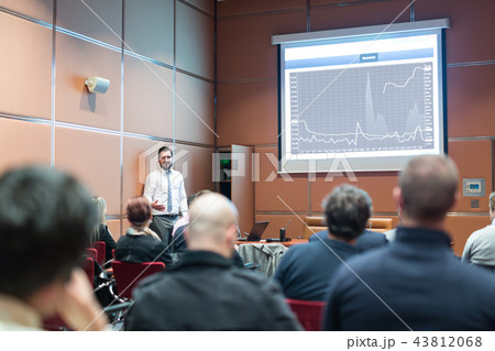 Skiled Public Speaker Giving a Talk at Business Meeting. 43812068