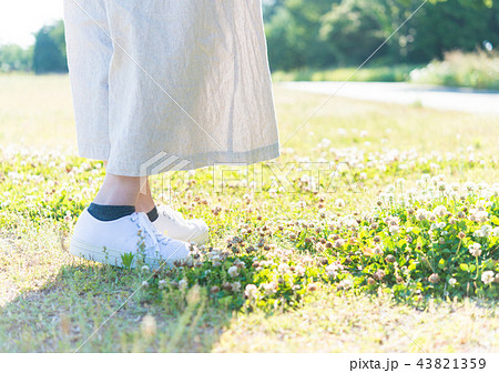 女性ポートレート 43821359