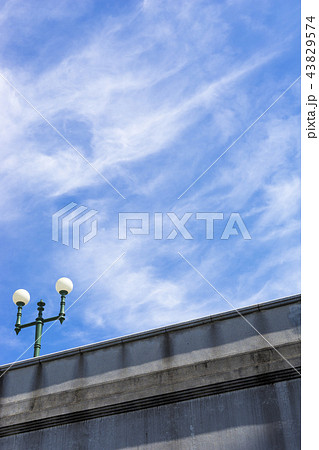 東京　代官山　西郷山橋のおしゃれな街灯 43829574