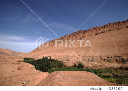 中国 シルクロード トルファン 火焔山 中国 シルクロード トルファン 火焔山 43832094