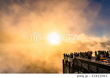 《長野県》竜王マウンテンパーク・夕景の雲海 43833063