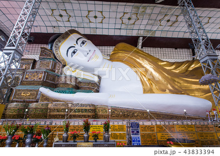 Shwethalyaung Reclining Buddha at Bago, Myanmar 43833394