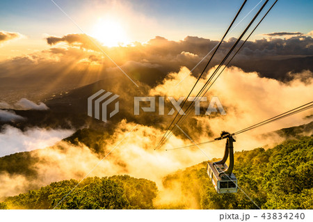 《長野県》竜王マウンテンパーク・夕景の雲海 《長野県》竜王マウンテンパーク・夕景の雲海 43834240