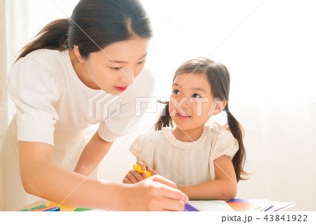 人 人間 女性 43841922