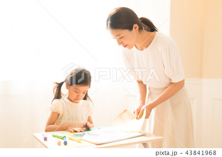 人 人間 女性 43841968