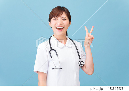 看護師　看護婦　医療　ドクター　女医 43845334