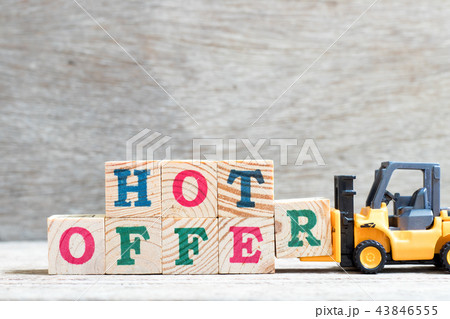 Toy forklift hold letter block R to word hot offer 43846555