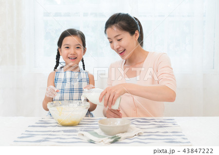 人 人間 子供 43847222