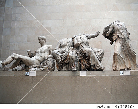 パルテノン神殿の彫刻 43849437