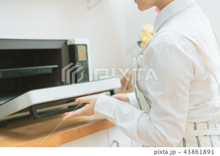 Housework Housework 43861891